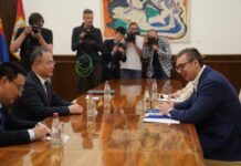Predsednik Vučić sa ambasadorom Kine: S nestrpljenjem čekamo posetu predsednika Sija