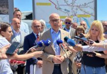 Premijer Miloš Vučević raskrinkao opoziciju – Tubić, Jelić, Čanak bili deo vlasti dok sam bio gradonačelnik, a sad bi da „oslobađaju“ Novi Sad. Njima konce vuku Bojan Pajtić, Dinko Gruhonjić, a evo šta je još otkrio