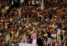 Potpredsednik Vlade Republike Srbije i lider Pokreta socijalista Aleksandar Vulin poručio iz Novog Sada sa predizbornog skupa koalicije „Aleksandar Vučić-Srbija sutra“: Ovo su izbori za pravo da ne odustanemo od Srpske, Kosova i Metohije i tradicionalnih prijatelja